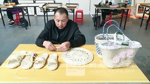 黑龍江省首屆非物質(zhì)文化遺產(chǎn)傳統(tǒng)工藝大賽決賽舉行